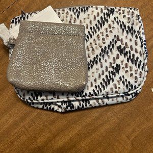 Thirty One travel set